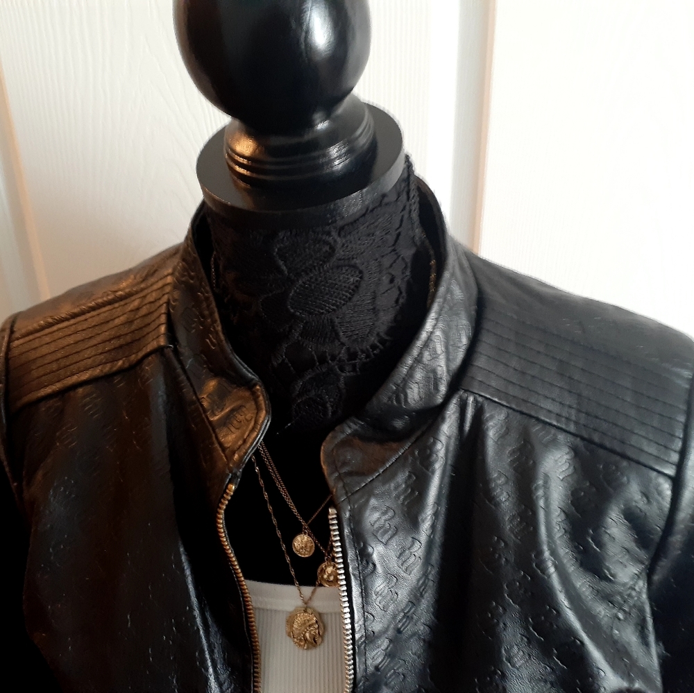 Ladies Rocawear leather jacket Rocawear print - Picture 5 of 12
